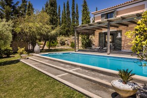 Piscina stagionale all'aperto