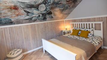 5 bedrooms, free WiFi