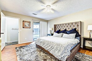 3 bedrooms, WiFi, bed sheets