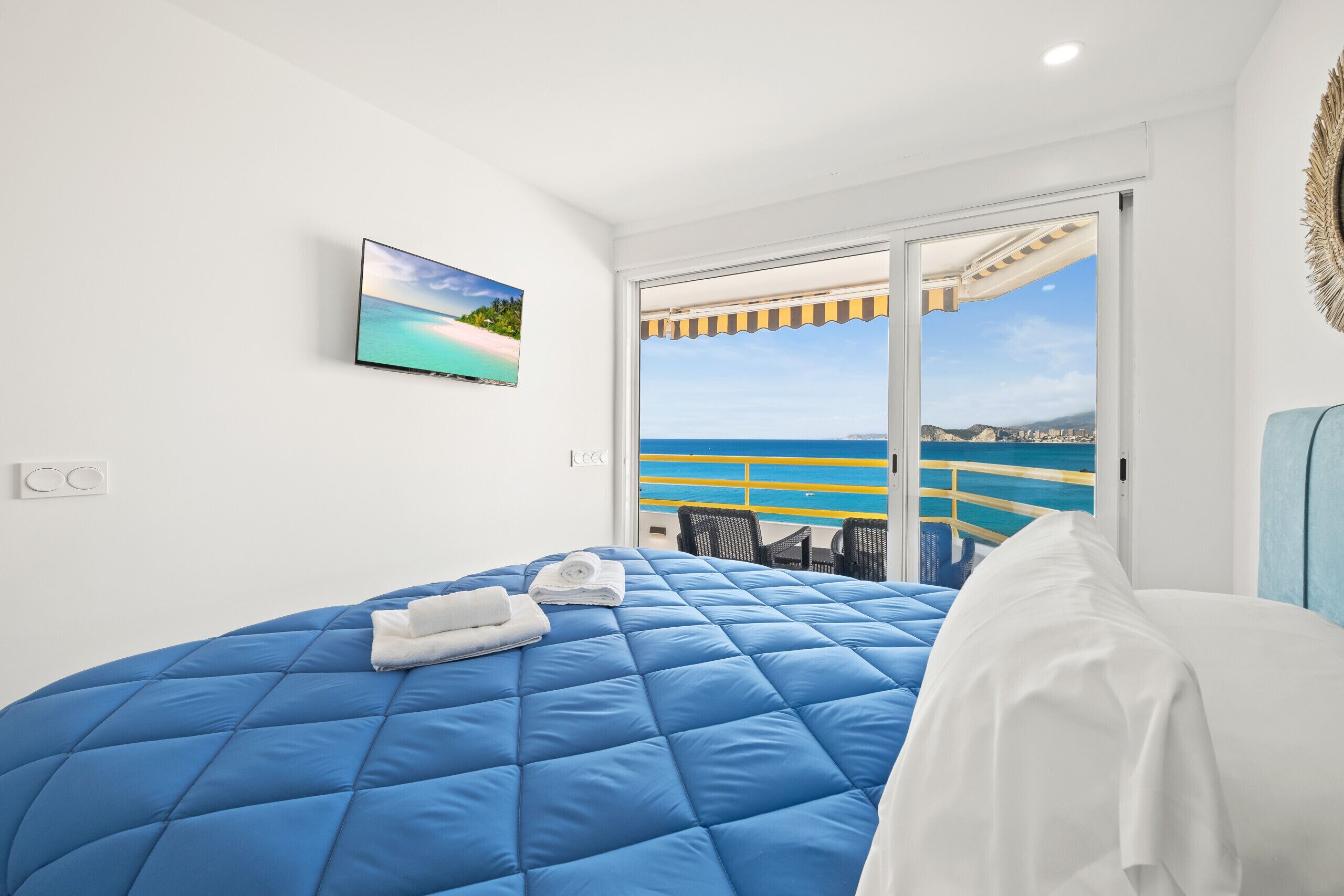 2 chambres, fer et planche à repasser, Wi-Fi gratuit, draps fournis