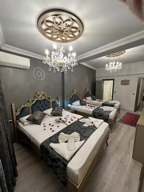 Luxury Quadruple Room | Egyptian cotton sheets, premium bedding, down comforters, minibar