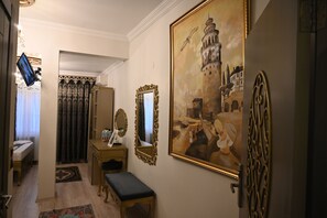 奢華四人房 | 埃及棉床單、高級寢具、羽絨被、迷你吧