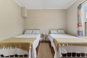 Room - Cowford Compound - (Large Groups Welcome) (Jacksonville)