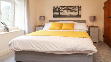 3 habitaciones, decoración personalizada y muebles diferentes