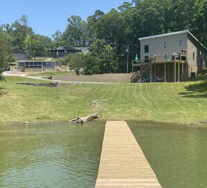 Exterior - LakeLife Home Your own paradise. (Dandridge)