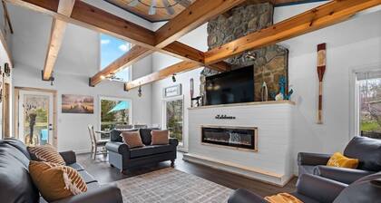LakeLife Home Your own paradise.