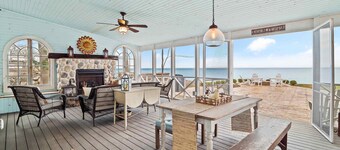 Oakwood Beach - Lake Front  - Hot Tub + Fire Pit