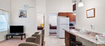 The Riesling Cottage - GOTL Strip - Cozy & Quaint