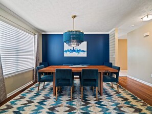 Dining - ADA-Accessible Home Steps from Cleveland Clinic (Cleveland)