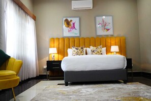 Executive Double Room, 6 Bedrooms | Iron/ironing board, free WiFi, bed sheets - Topaz Villas (Lilongwe)