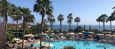 Piscine extérieure, piscine chauffée