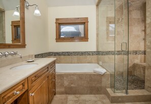 Combined shower/tub