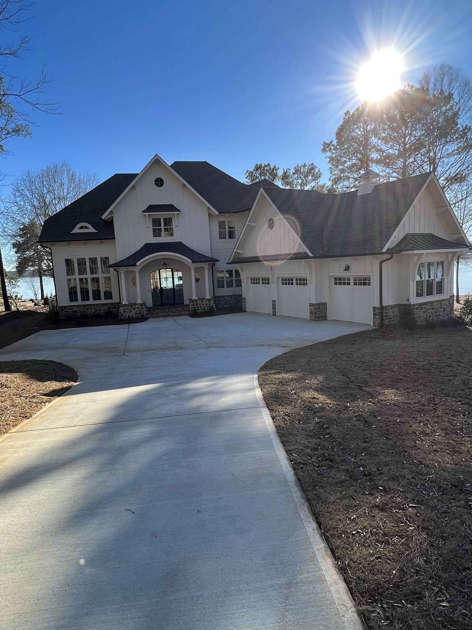Masters Tournament Getaway in Lakefront Luxury