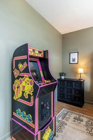 Spielezimmer