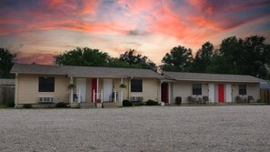 Exterior - Lodge #3 w Pool, Game Room, 1/2 Mile to Boat Ramps (Yantis)