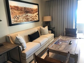 Living area - Beautiful ocean view, 100 meters from the beach, 24 hour security (Todos Santos)