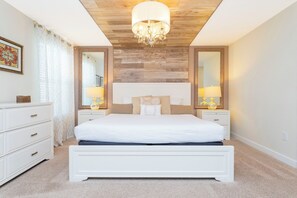 6 bedrooms, iron/ironing board, WiFi (free), bed sheets