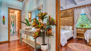 2 chambres, coffres-forts dans les chambres, Wi-Fi gratuit