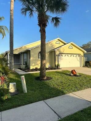 Exterior - Home in Kissimmee (Kissimmee)