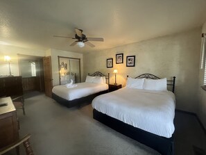 2 chambres, fer et planche à repasser, Wi-Fi, draps fournis