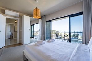 Vila luxo | 3 quartos, roupas de cama premium, cofres nos quartos, Wi-Fi de cortesia
