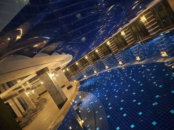 Indoor pool, seasonal outdoor pool - Sirius Town Residence and Spa (Antalya)