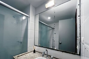 Căn hộ có thiết kế đặc sắc | Phòng tắm