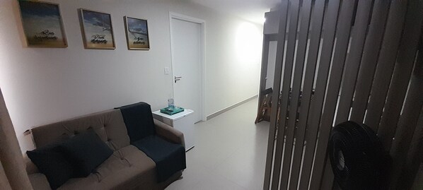 Basic Apartment | Interior