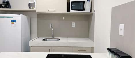 Căn hộ | Bếp riêng | Tủ lạnh nhỏ, lò vi sóng
