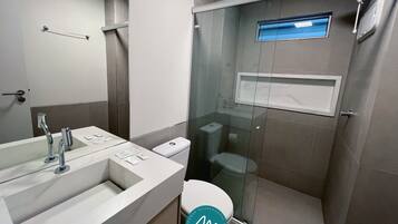 Apartment | Bathroom