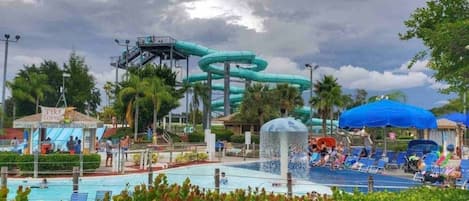 Piscine extérieure, piscine chauffée