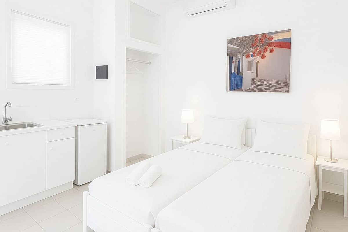 Standard Double or Twin Room, 1 Bedroom | Memory foam beds, in-room safe, blackout drapes, soundproofing