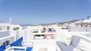 Deluxe Room, 1 Bedroom, Terrace, Sea View | Memory foam beds, in-room safe, blackout drapes, soundproofing