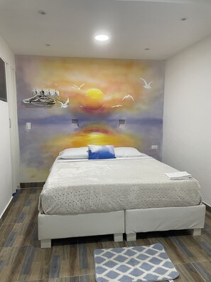 Basic Double Room | Free WiFi, bed sheets - Hotel Casa Cielo Cartagena (Cartagena)