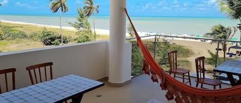 Khu ẩm thực ngoài trời