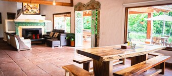 La Hacienda Colonial Pool and Great View