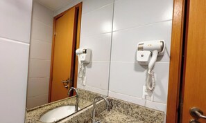 スタジオ | バスルーム | シャワー