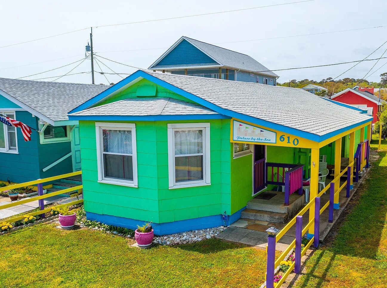 Rare Find - Second Row 1940's Beach Bungalow!
