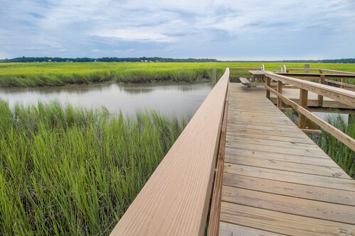 Waterfront, 7 acres; Stunning Home on Coastal Tidal Marsh w/Private Dock