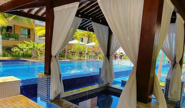 Piscina externa
