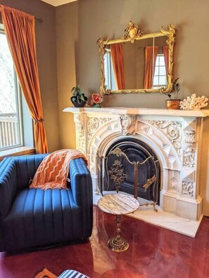 TV, fireplace, DVD player