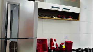 Apartment | Private kitchen | Full-size fridge, microwave, blender, griddle