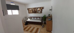 2 Schlafzimmer, Internetzugang, Bettwäsche