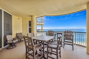 Outdoor dining - Beach Colony East 10D - Indoor Pool - HASSLE-FREE CHECK OUT (Perdido Key)