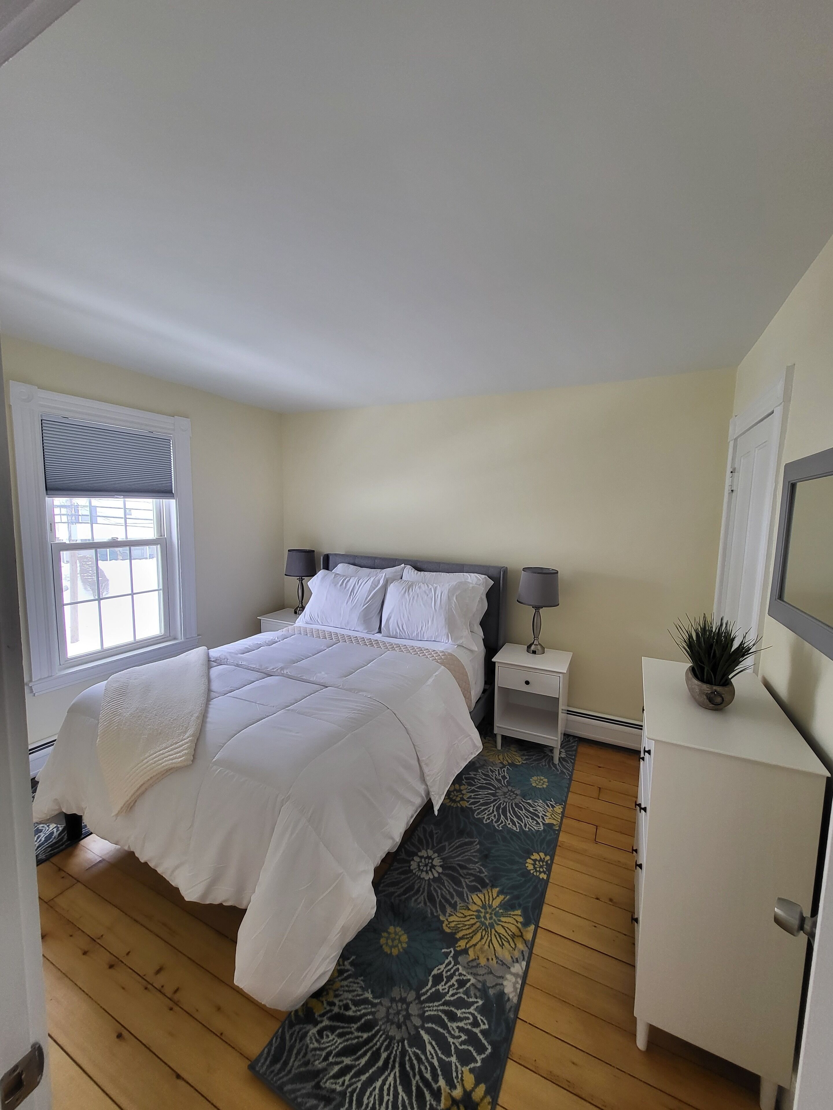 Center of Lenox, cozy Apartment 2-bedroom<br>REVIEWS   https://abnb.me/kcBk7oCR6xb