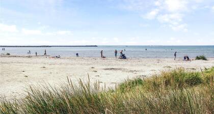 2 bedroom amazing home in Ebeltoft