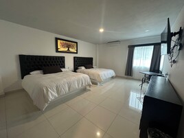 Caja de seguridad en la habitación