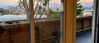 Quiet Garden Oasis, Sunset View, Parking, 1/1