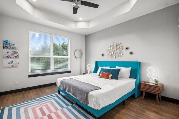 3 habitaciones, tabla de planchar con plancha y wifi gratis 