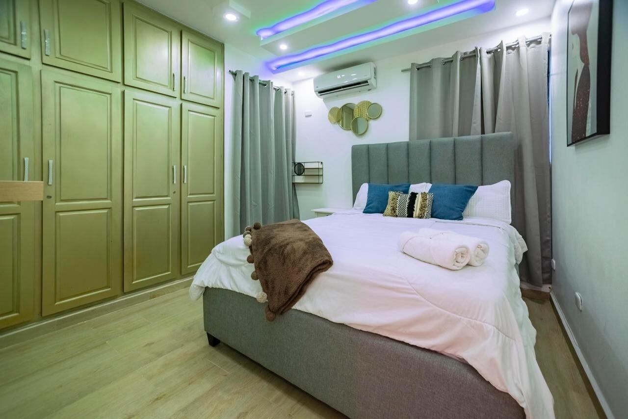 3 chambres, fer et planche à repasser, accès au Wi-Fi (inclus)